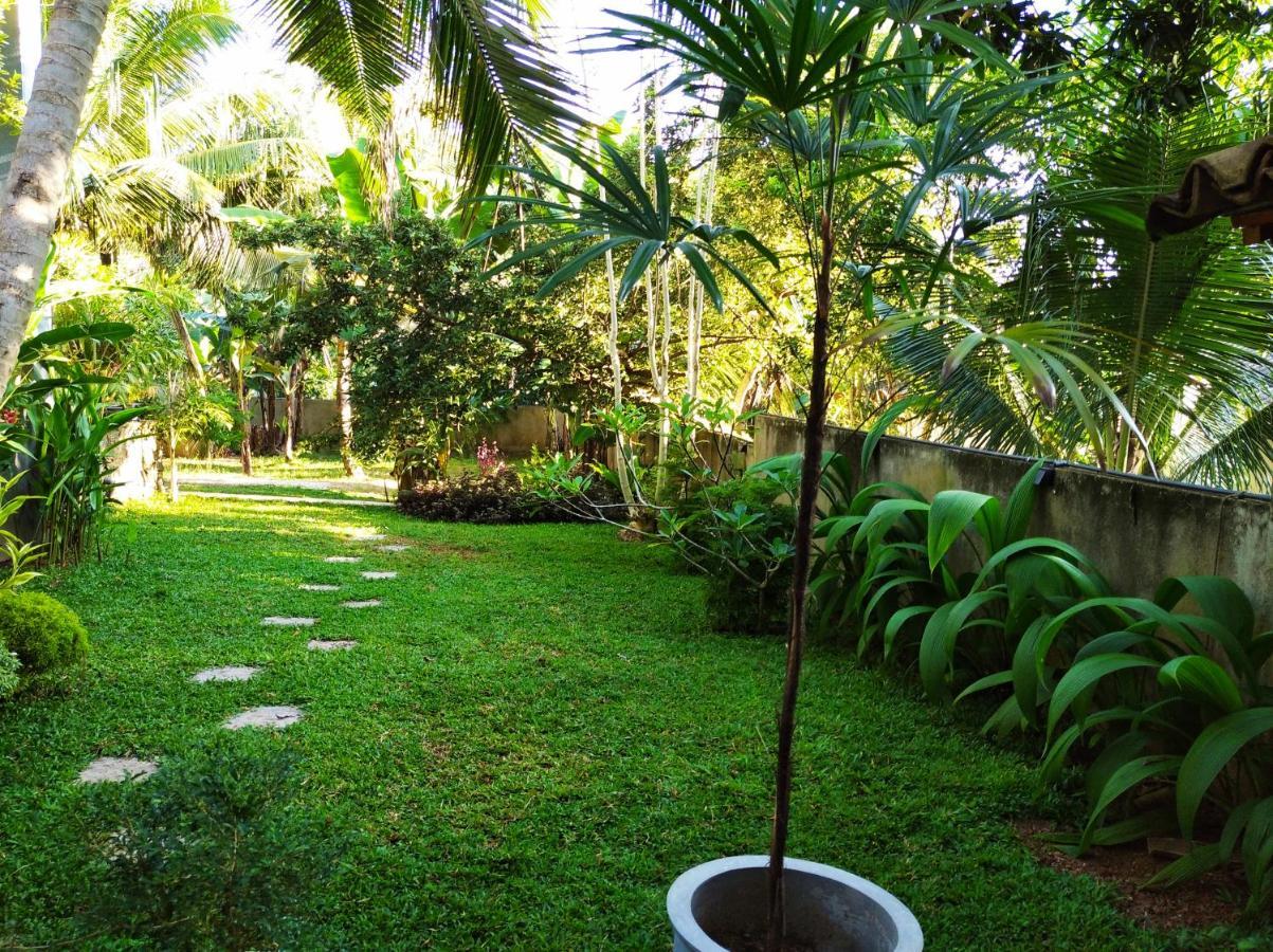 My Home Villa Hikkaduwa Exterior photo